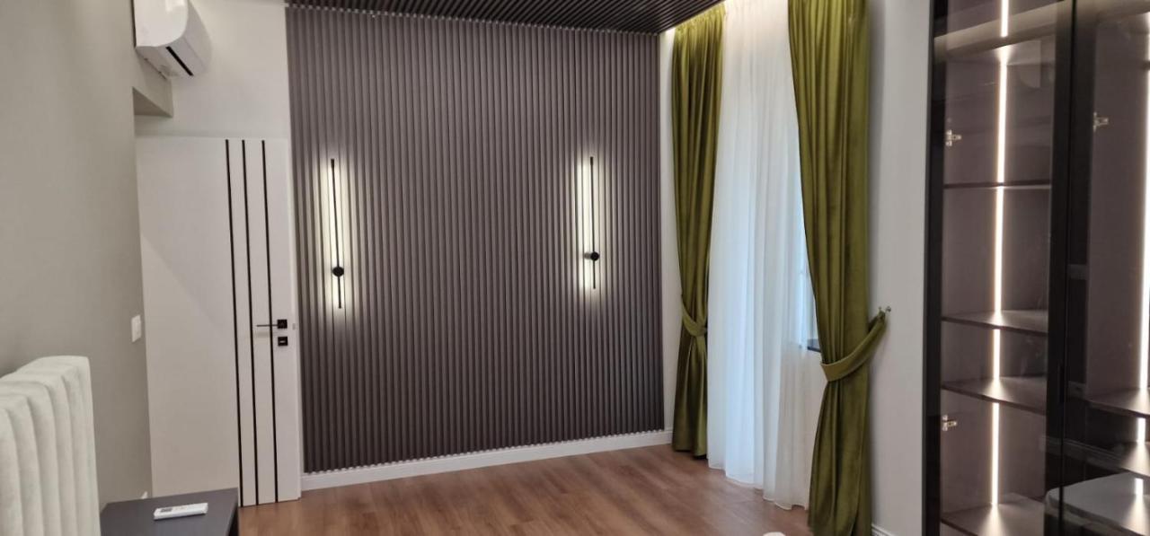 Heart Of Tirana Apartment Exterior photo